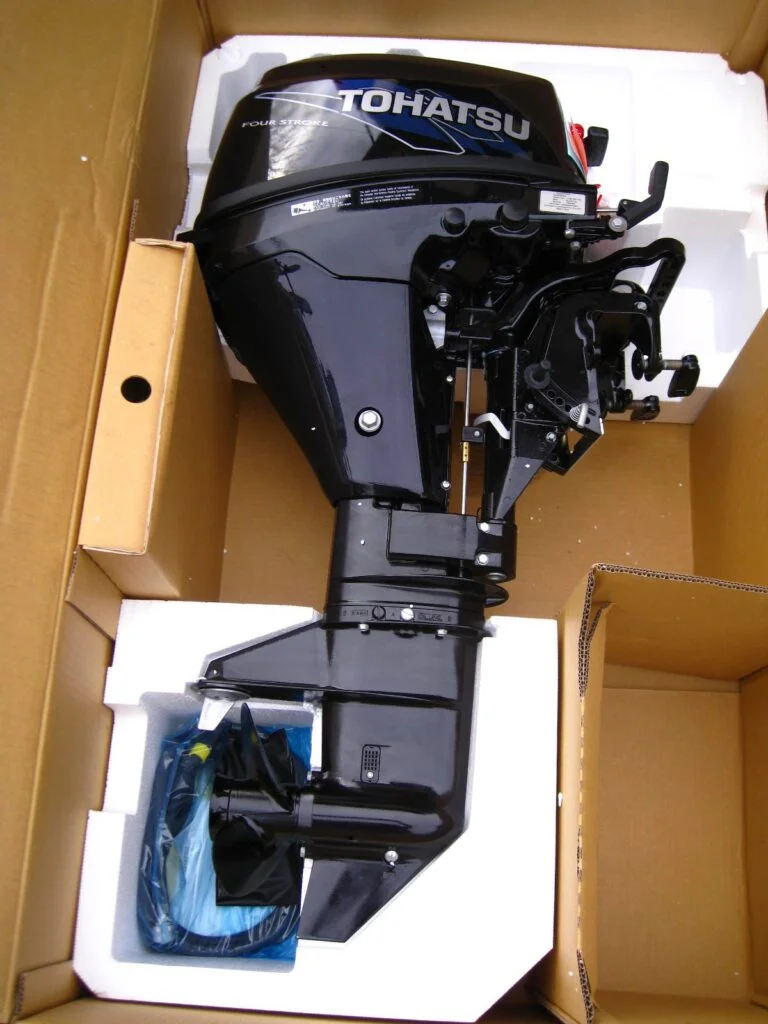 Tohatsu Outboard Motor