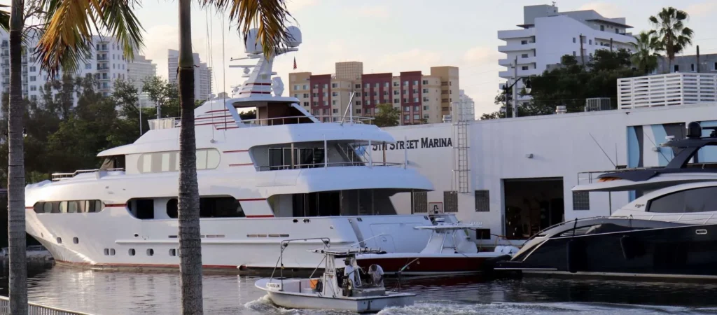 5th Street Marina – Miami River