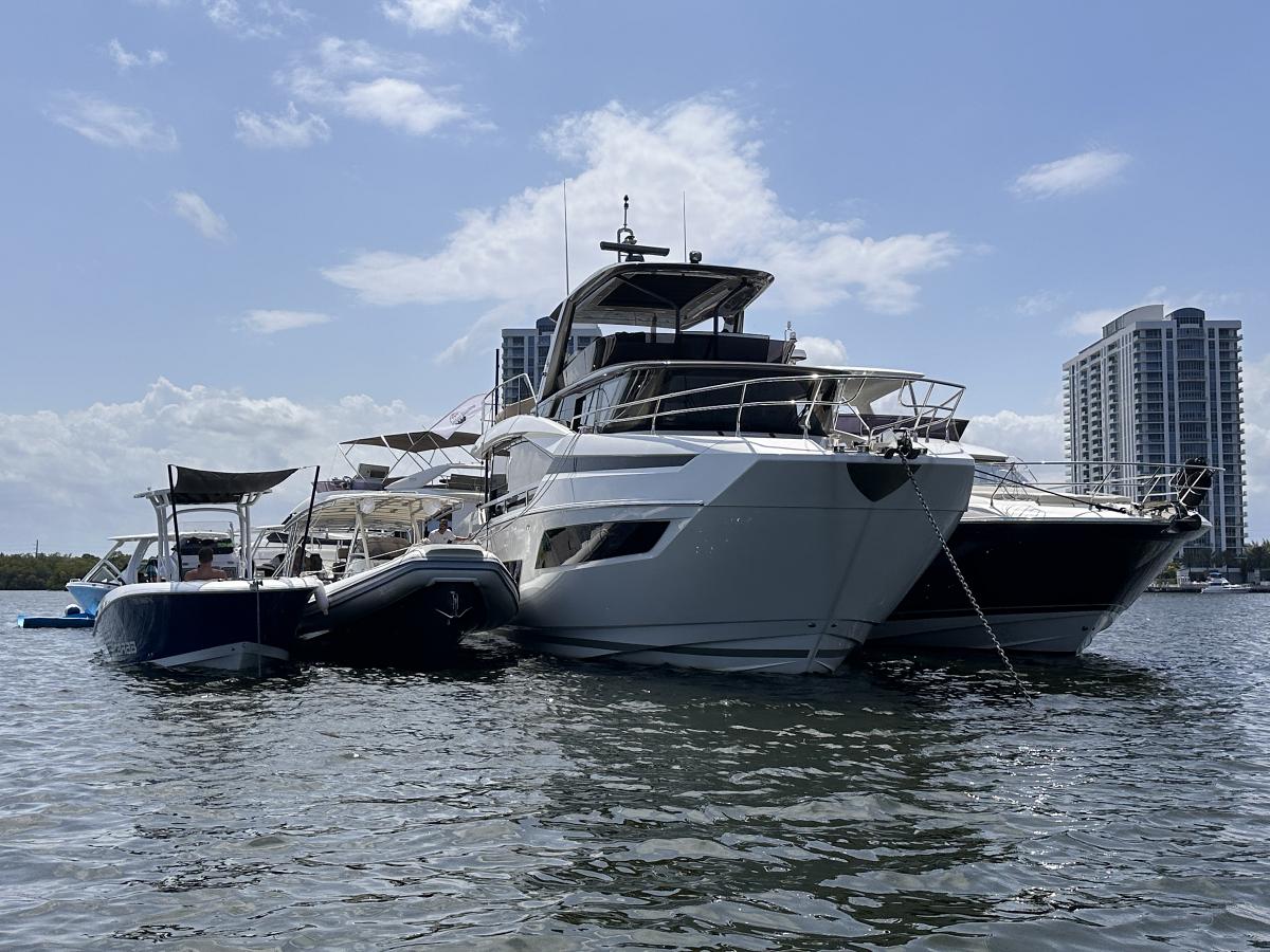 Maule Lake Marina - North Miami Beach