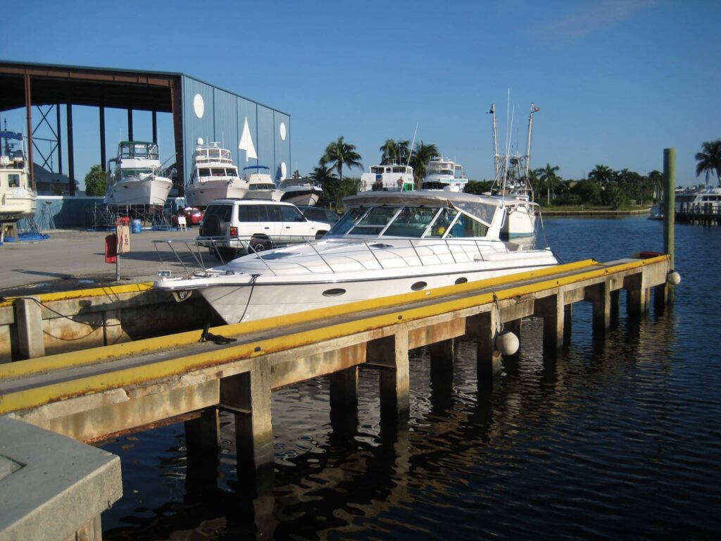 River Bend Marine Center - Fort Lauderdale