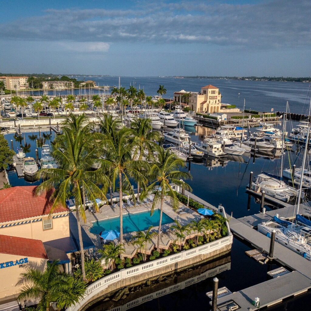 Twin Dolphin Marina - Bradenton
