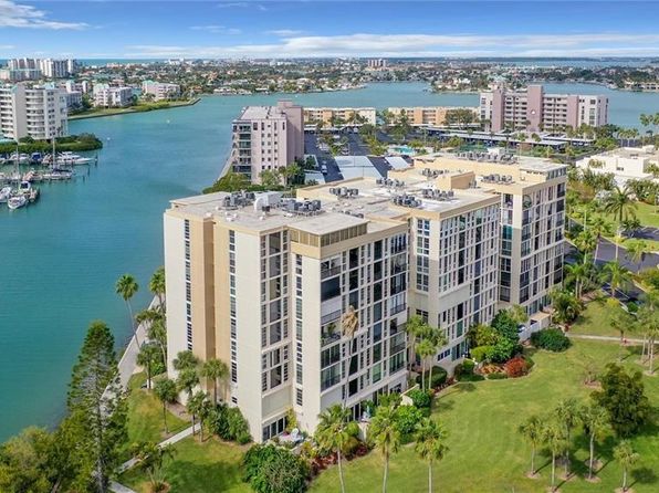 Pasadena Marina - St. Petersburg