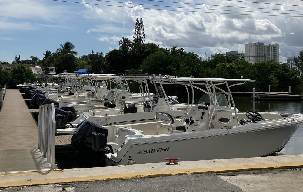 Thunderboat Marine Service Center - Dania Beach