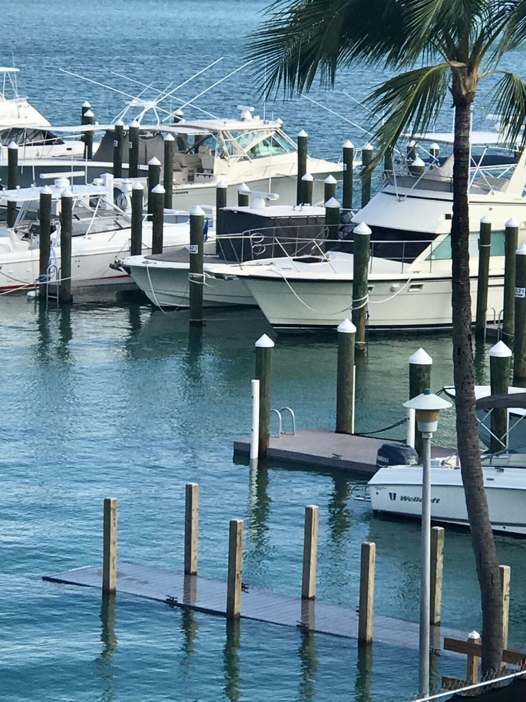 Key Biscayne Yacht Club
