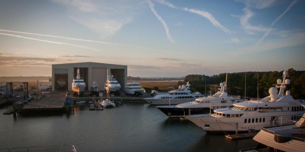 Thunderboat Marine Service Center - Dania Beach