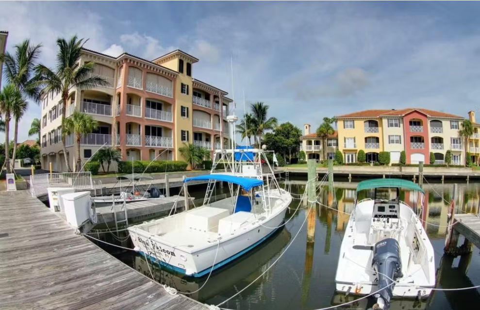 Loggerhead Marina - Hollywood