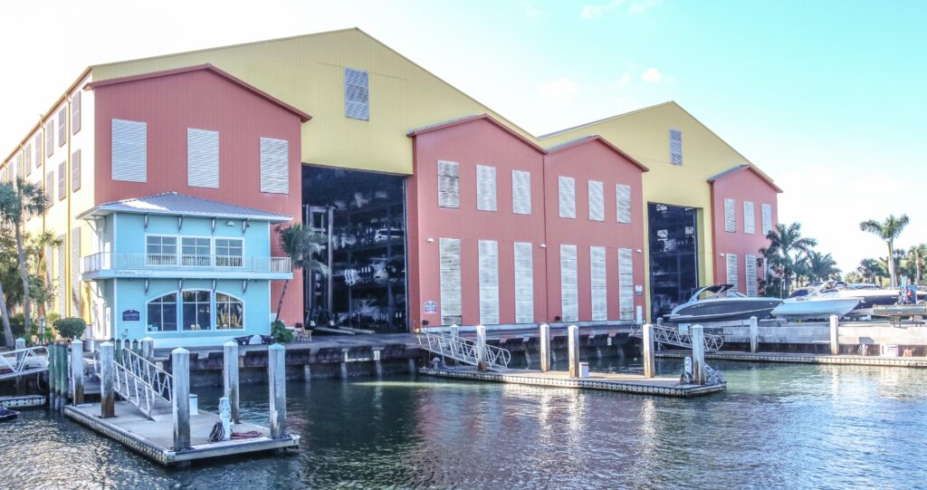 Loggerhead Marina - Riviera Beach