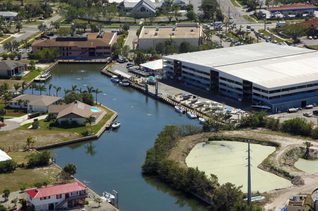 Port 32 Marco Island