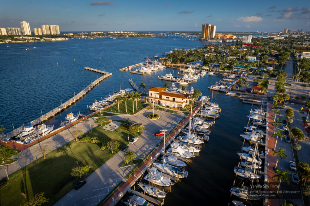 Lake Park Harbor Marina 