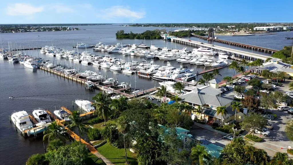 Sunset Bay Marina & Anchorage