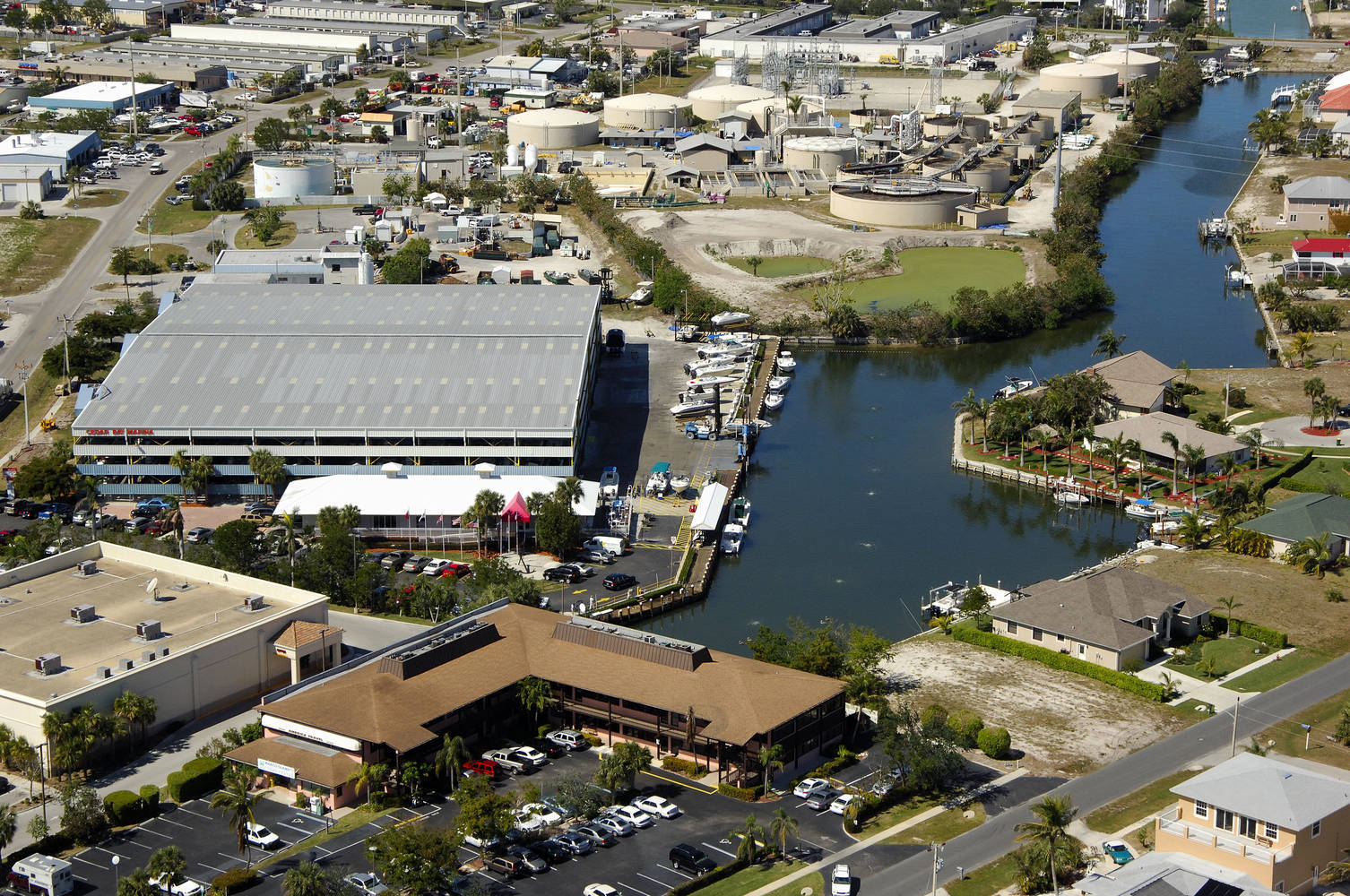 Port 32 Marco Island