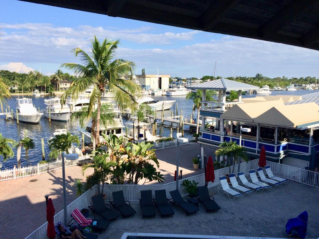 Pirate’s Cove Resort & Marina